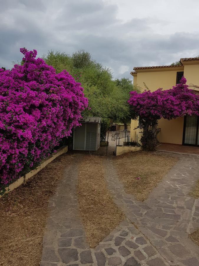 Villa Dettori San Teodoro  Buitenkant foto